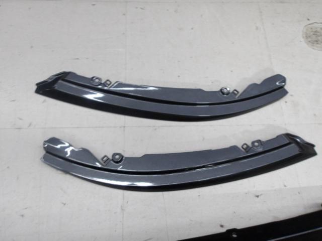 ミツビシ純正 フロントグリル デリカD:5 CV1W 後期