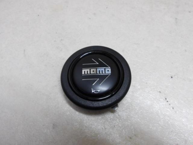 MOMO レザーステアリング MOD.08