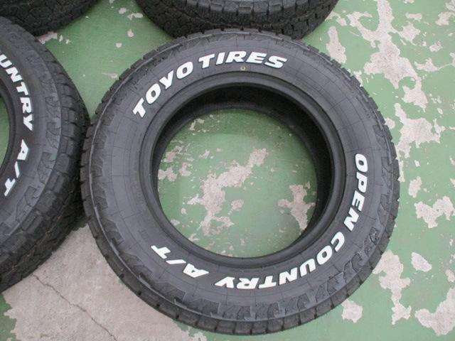 TOYO
OPEN
COUNTRY
A / T
215 / 70R16
100T
4 pieces set