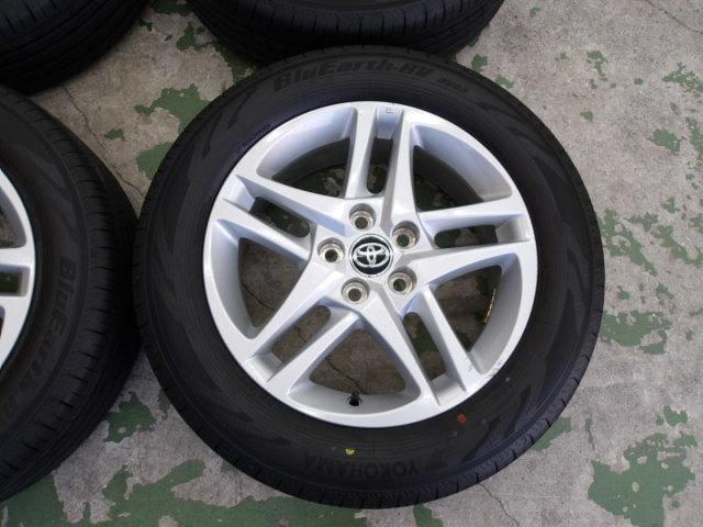 トヨタ純正(TOYOTA)  アルミホイール C-HR ZYX11 後期 Sグレード  + YOKOHAMA(ヨコハマ) BluEarth-RV RV03 215/60R17 96H