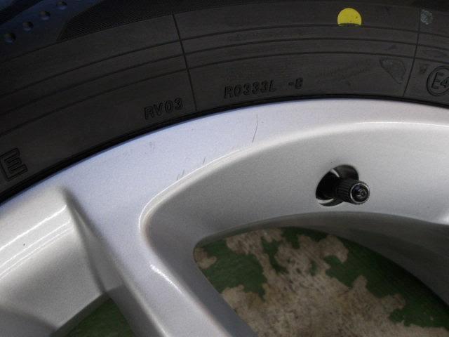 トヨタ純正(TOYOTA)  アルミホイール C-HR ZYX11 後期 Sグレード  + YOKOHAMA(ヨコハマ) BluEarth-RV RV03 215/60R17 96H