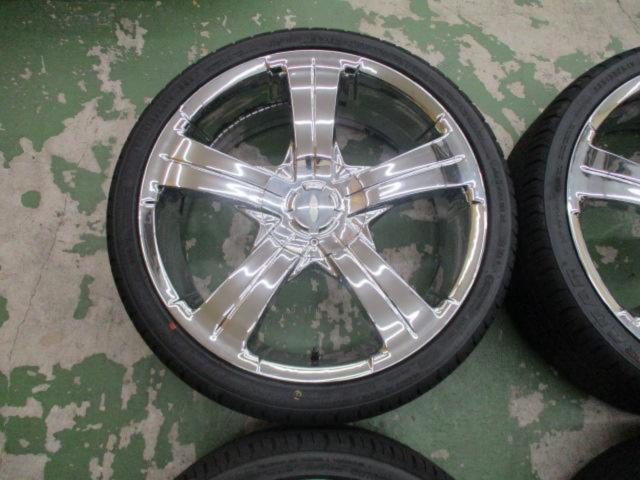 Elford
BAZO
BAZO-B52
+
RADAR
Dimax
R8 +
225 / 35R19
88Y