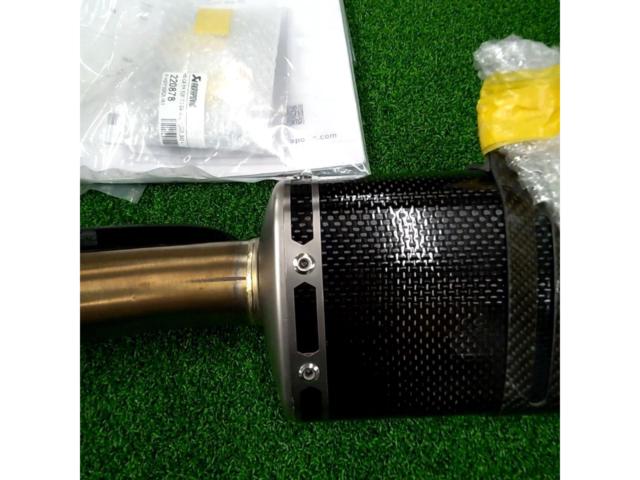 【AKRAPOVIC】スリップオン【CB250R】