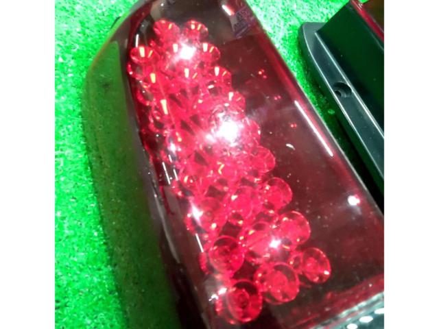 Genuine Mitsubishi modified parts
Full LED taillights for eK Wagon
H81W