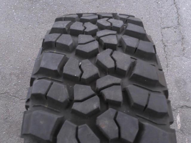 BFGoodrich Mud-Terrain T/A KM2