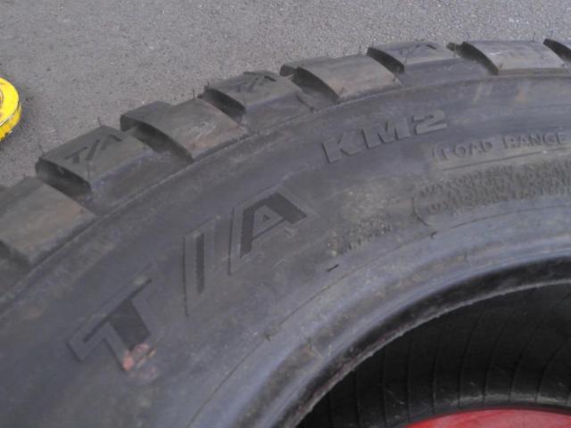 BFGoodrich Mud-Terrain T/A KM2
