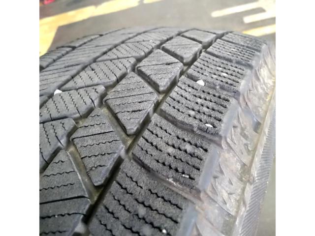 BRIDGESTONE BALMINUM BR10 + BRIDGESTONE BLIZZAK VRX3
