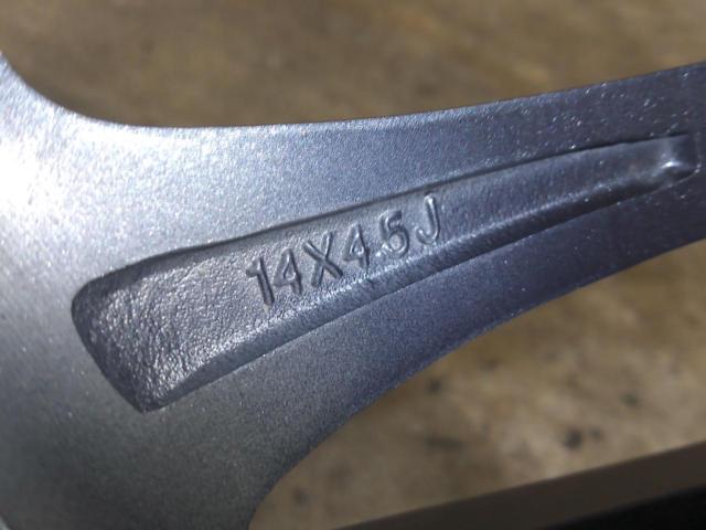 HOT STUFF WAREN W03 + BRIDGESTONE NEWNO