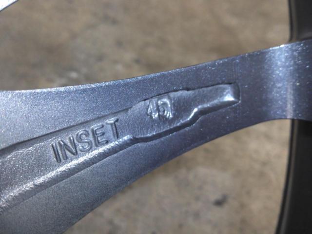 HOT STUFF WAREN W03 + BRIDGESTONE NEWNO