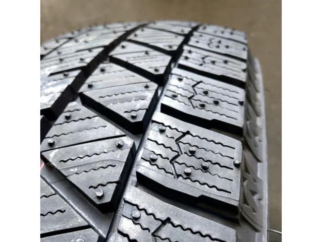 BRIDGESTONE Linz SR5 + BRIDGESTONE BLIZZAK VRX3