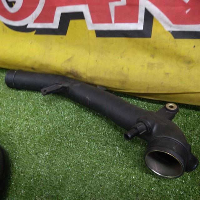 Nissan genuine
Intercooler + piping