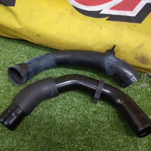 Nissan genuine
Intercooler + piping