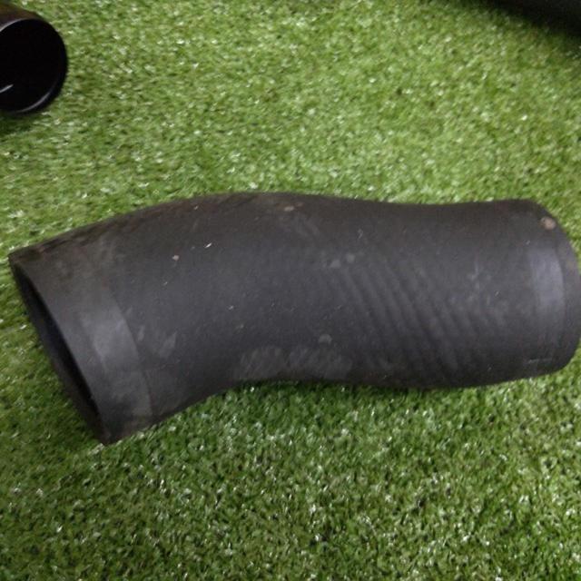 Nissan genuine
Intercooler + piping