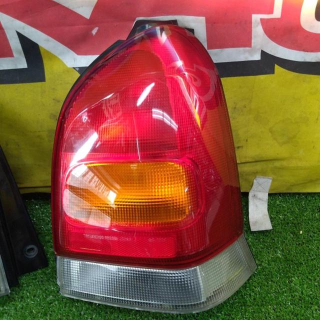 SUZUKI純正 テールレンズ