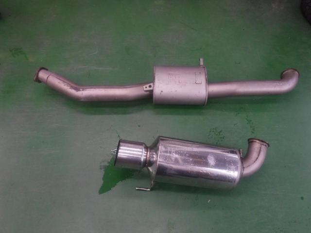 TRUST (trust)
Semi stainless muffler