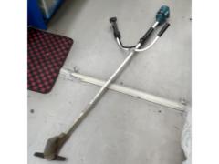 【WG】makita 充電式草刈機/MUR182UD