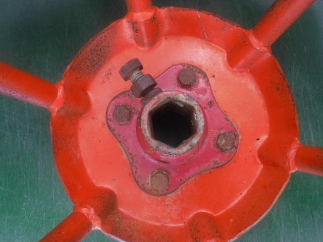 【WG】メーカー不明 耕運機用タイヤホイールセット
