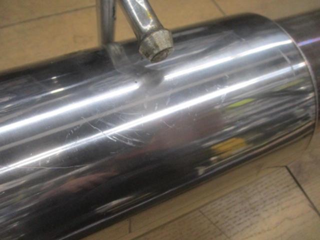 Unknown Manufacturer
Single-sided cannonball-type muffler for 86/ZN6