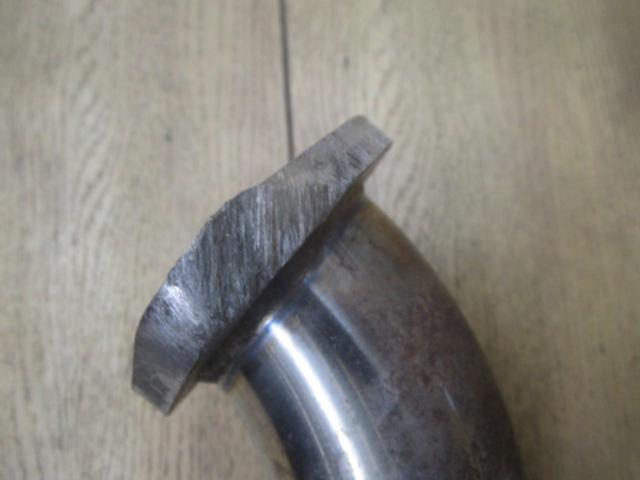 Unknown Manufacturer
Single-sided cannonball-type muffler for 86/ZN6