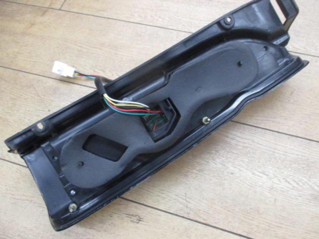 Unknown Manufacturer
Full LED tail lens
[Hiace 200]