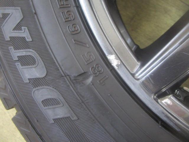 *One side has a gouge/scratchet.*
weds
TEAD
SH
+
DUNLOP
WINTERMAXX
WM02 (manufactured in 2023)