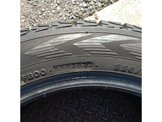 YOKOHAMA ice GUARD G075