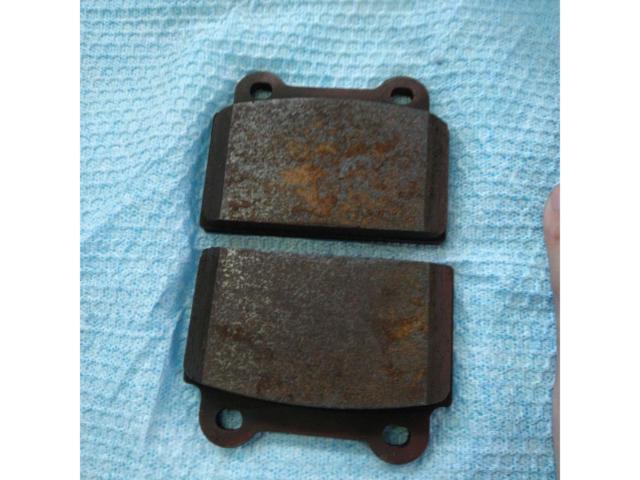 Mitsubishi genuine
Brake pads for Lancer Evolution 10