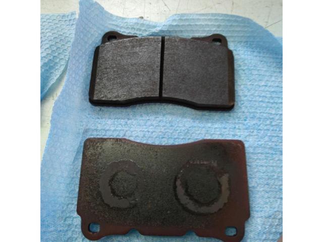Mitsubishi genuine
Brake pads for Lancer Evolution 10