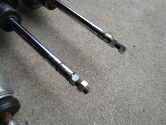 Suzuki genuine
Suspension kit for Alto/HA36