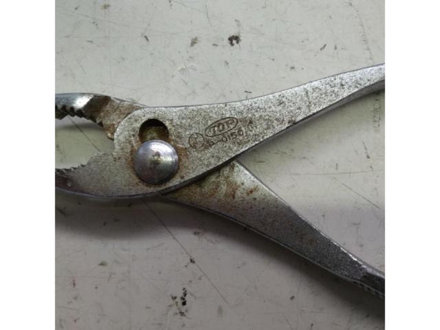 TOP
P-150
Combination pliers