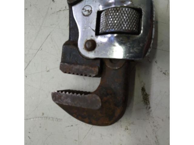 Unknown Manufacturer
Pipe wrench