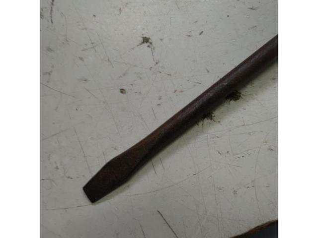Unknown Manufacturer
Flat-blade screwdriver