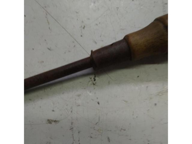 Unknown Manufacturer
Flat-blade screwdriver