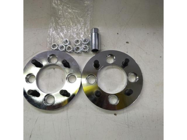 DIGICAM
Wide tread spacer