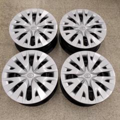 【トヨタ純正】 ヤリス スチールホイール 【ハブ径54mm】