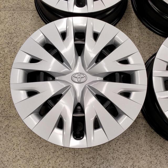 【トヨタ純正】 ヤリス スチールホイール 【ハブ径54mm】