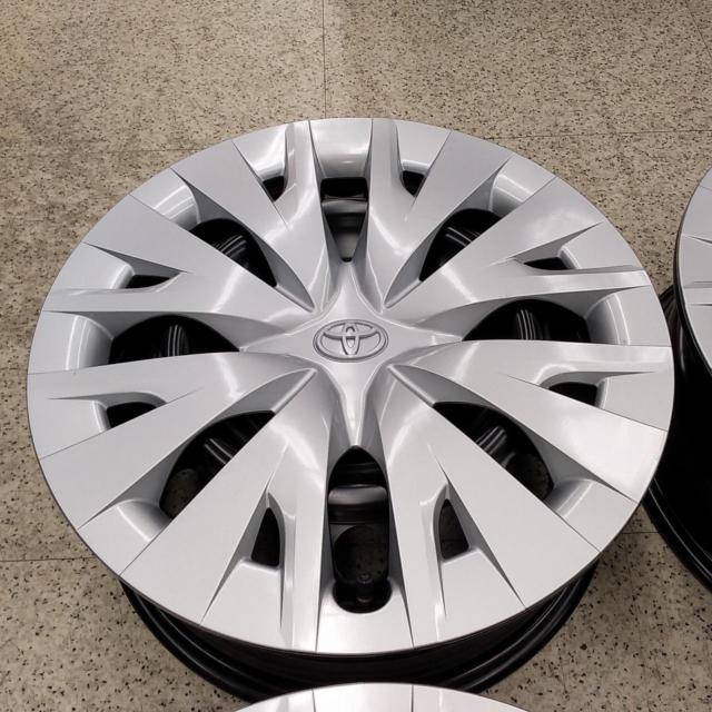 【トヨタ純正】 ヤリス スチールホイール 【ハブ径54mm】