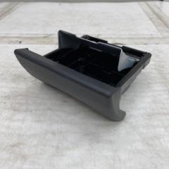 【トヨタ純正】灰皿