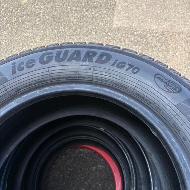 【YOKOHAMA】iceGUARD iG70
