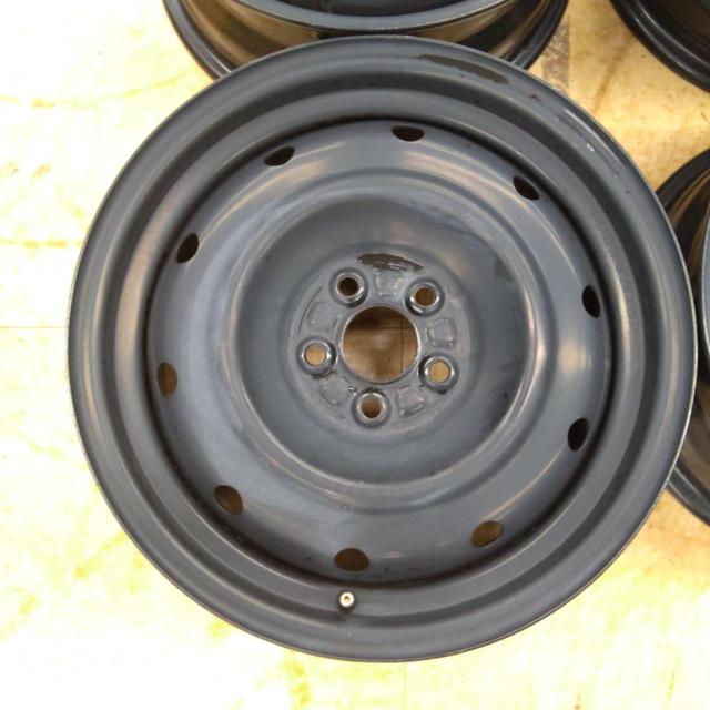 【トヨタ純正】 トヨタ GR86 ZN8 RCグレード純正スチールホイール
