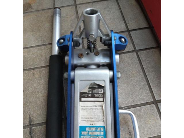 ASTRO PRODUCTS 1.5トンジャッキ