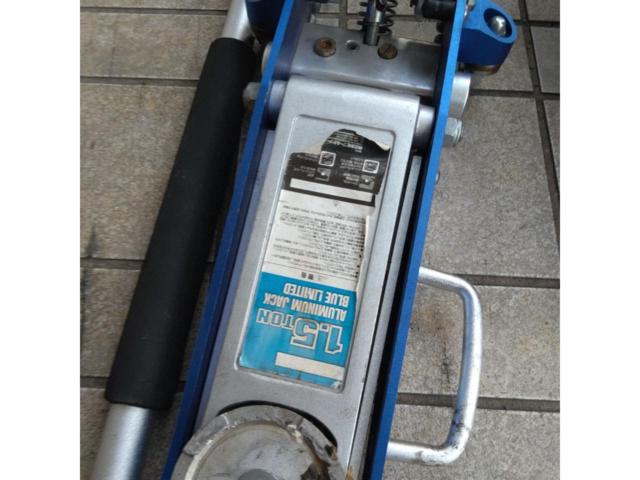 ASTRO PRODUCTS 1.5トンジャッキ
