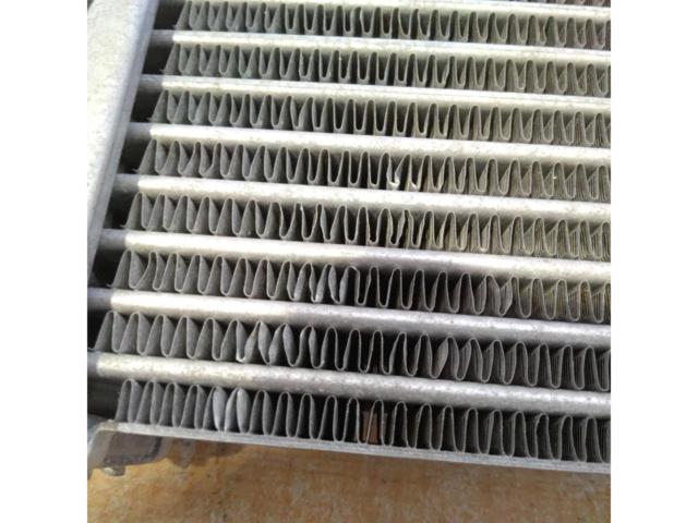 Genuine Daihatsu Copen
LA400K genuine intercooler core only