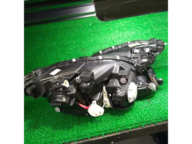 LEXUS LS UVF45 前期純正ヘッドライト