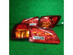 LEXUS IS GSE20 前期純正テールレンズ