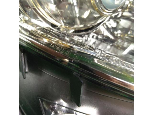 LEXUS LS UVF40 前期 純正 HIDヘッドライト