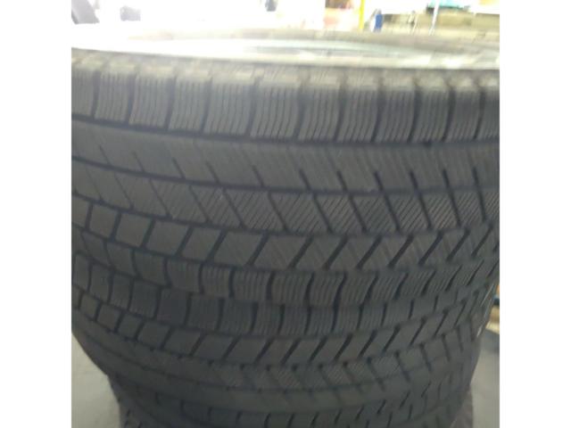 【4本セット】【BRIDGESTONE】BLIZZAK VRX3