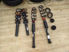 AUDI
A4
B9
Genuine suspension shock set