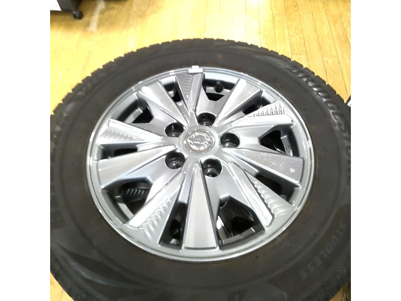 Nissan genuine
Serena
C27
E-power
Late original wheel
