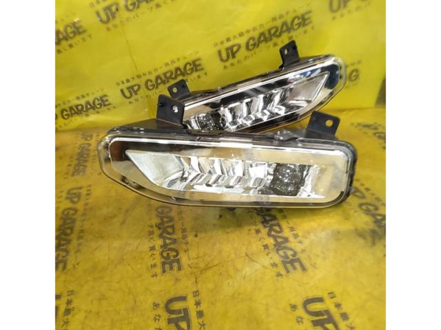 Nissan genuine
Serena
C27 late
Genuine LED fog